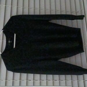 Uniqlo 100% Cashmere V Neck Sweater Xs Black